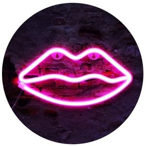 Lips LED Neon Sign 😘